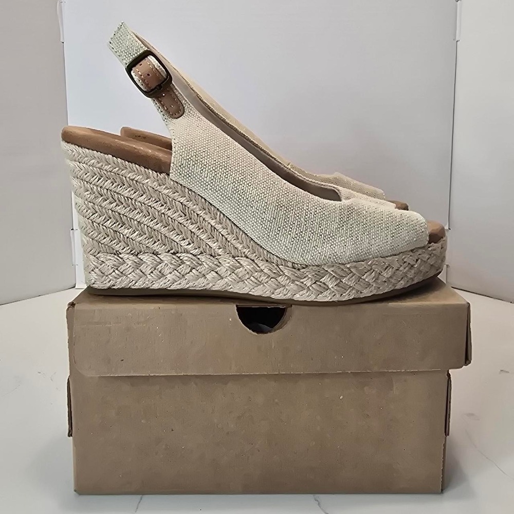 TOMS‎ Women's Camilla Peep Toe Wedge Sandals Womens size 8